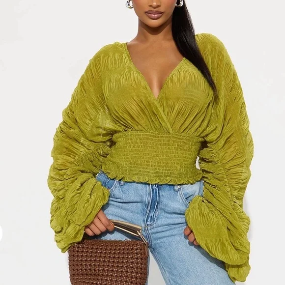 Chartreuse Green Chiffon Long Sleeve Bell Sleeve Top | Brand New | Small - Picture 9 of 9